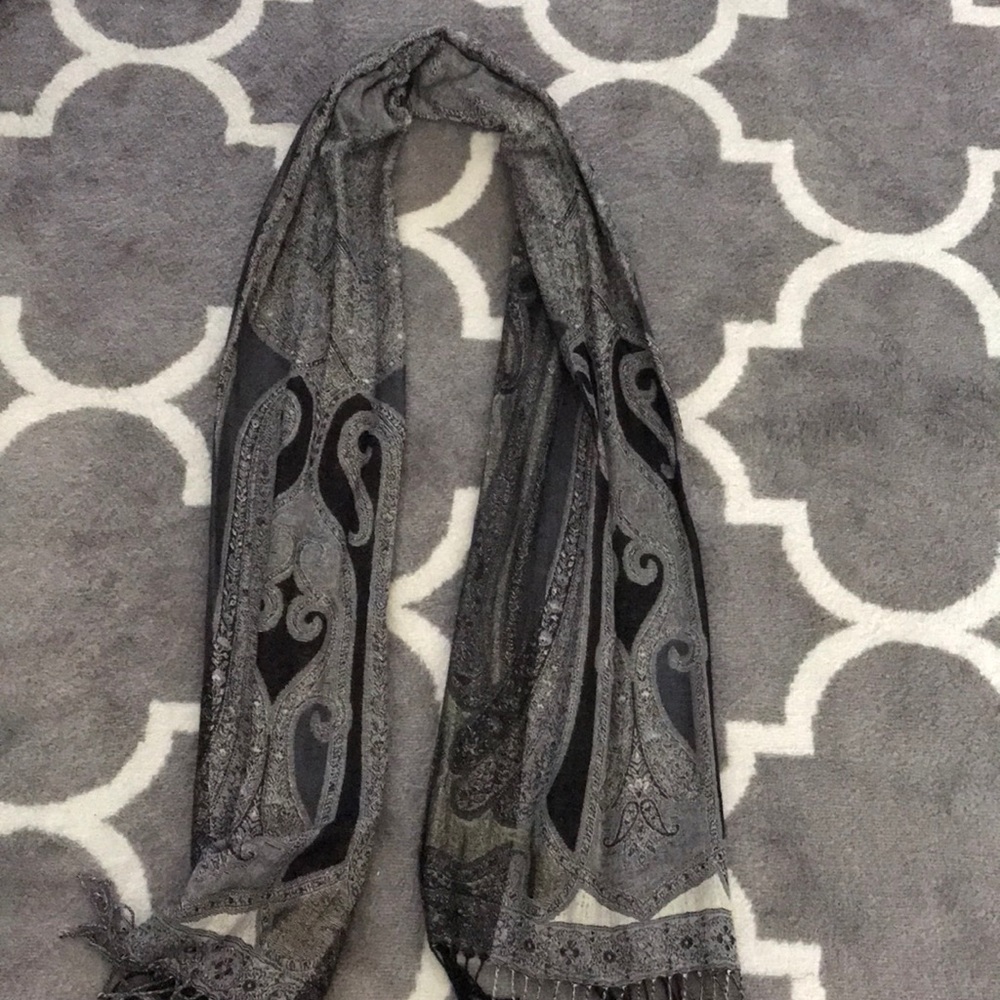 Black and gray pashmina scarf with gold threading